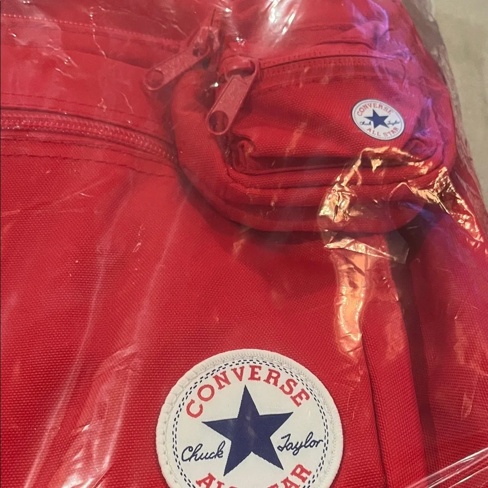 Converse Red Go 2 Unisex Backpack/NWT - Picture 10 of 13